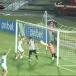 Aproveitando falha do goleiro do Botafogo-PB, Serra Branca vence jogo de ida da semifinal do Paraibano
