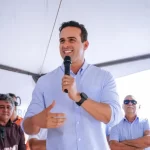 Lucas Ribeiro empossa novos secretários de governo durante agenda em Campina Grande