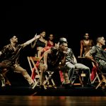 “Mais uma dose de Rossi”: teatro lotado e aplausos de pé marcam estreia do espetáculo em João Pessoa