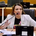 Cida vê “descontrole” em dúvida de Cícero sobre apoio do PT da Paraíba a Lucas